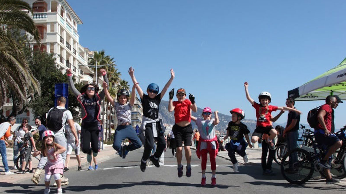 Bord de mer piéton villedementon