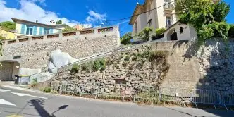Travaux de confortement d'un mur de soutènement